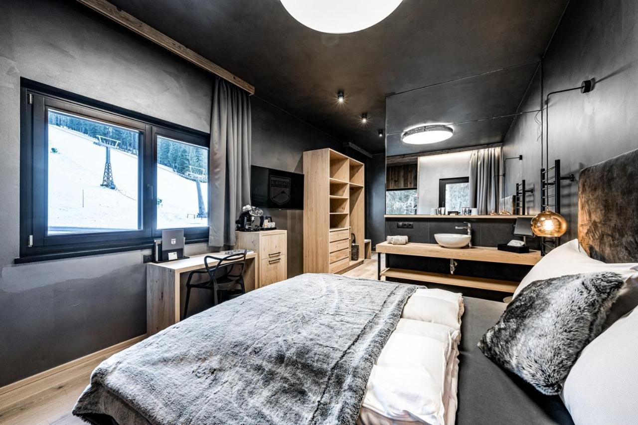Almmonte Praeclarum Suites Design Hotel Wagrain Exterior photo