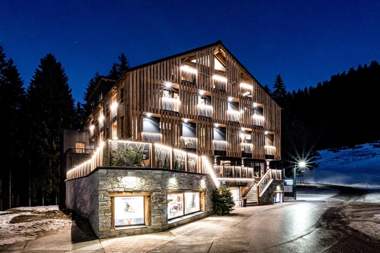 Almmonte Praeclarum Suites Design Hotel Wagrain Exterior photo